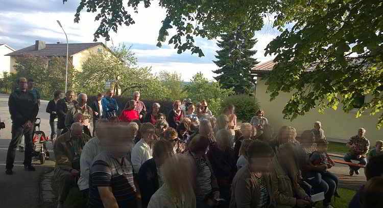 Maiandacht bei der Kohlbauerkapelle in Wegscheid - Nachbarschaft trifft sich zum Beten